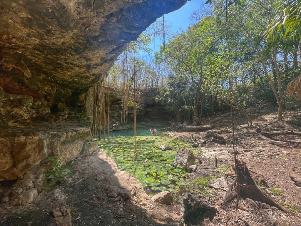 Cenote Xbatun Cave