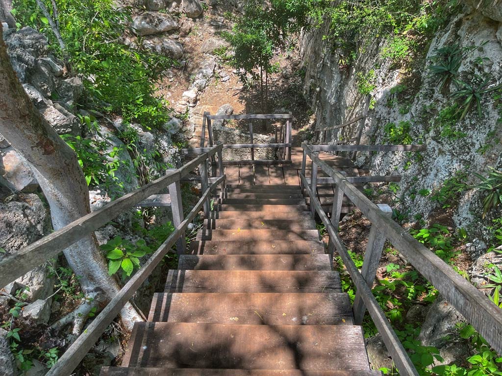 3 oches cenote # 2 stairs