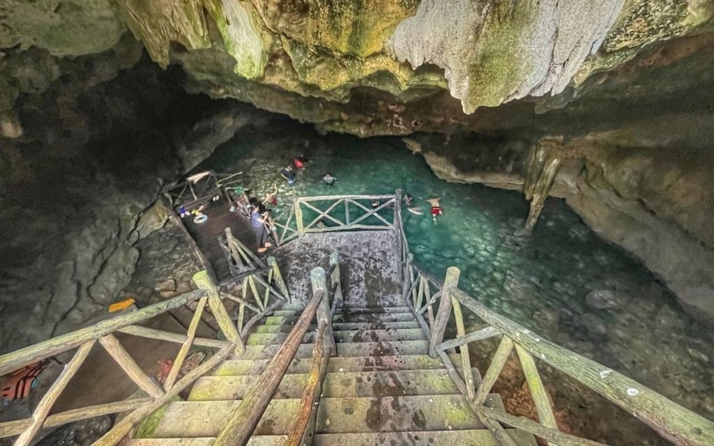 Cenote Sambula Entrance