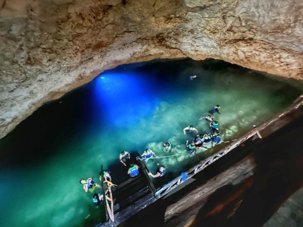 Santa Barbara Cascabel Cenote side