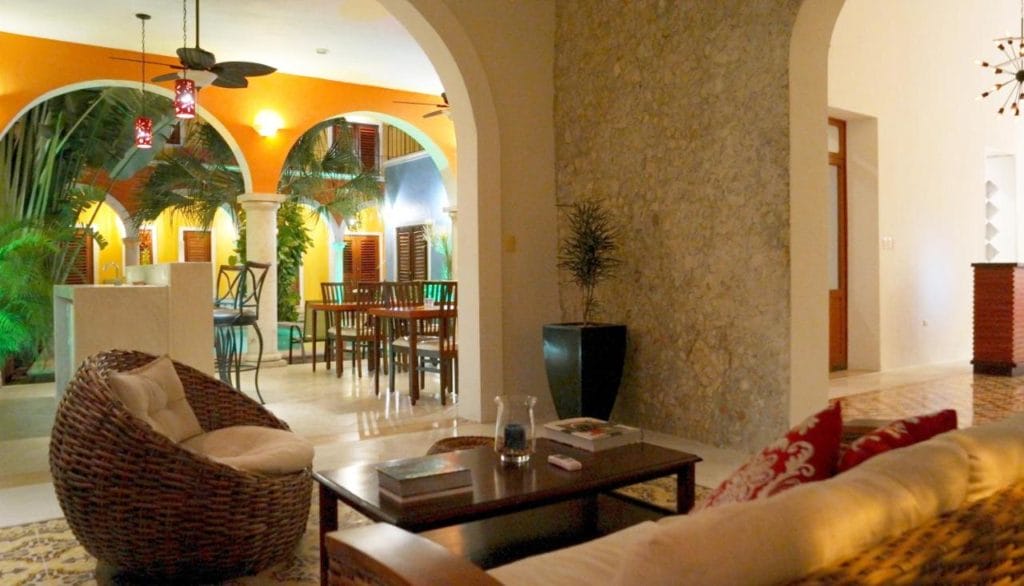 Santiago Hotel Boutique courtyard