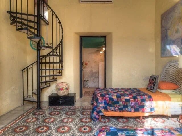 artist retreat bedroom