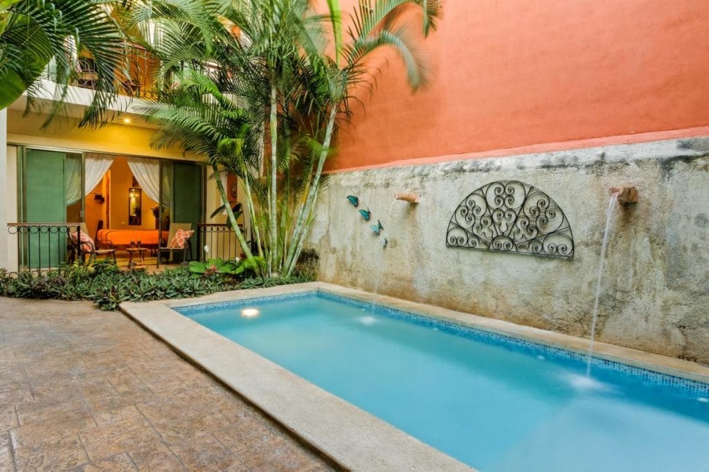 Casa del maya pool