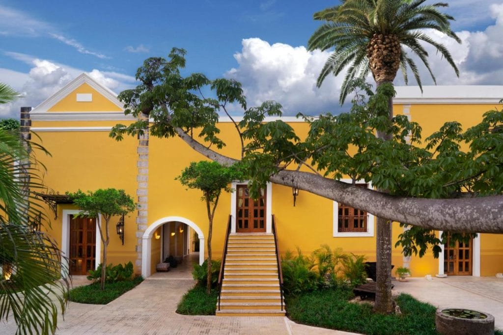 Hacienda Xanatun Entrance