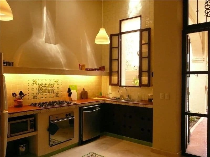 La Ermita kitchen
