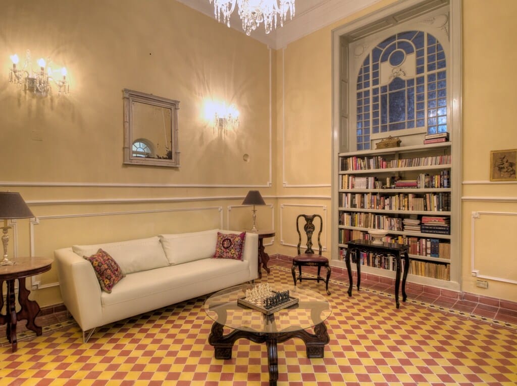 Mansion Library