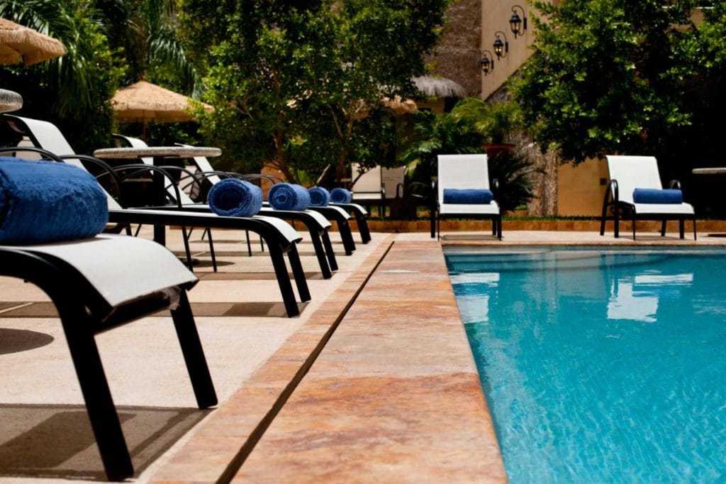 Mansion Merida pool