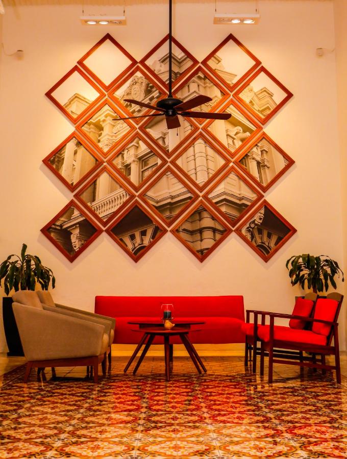 Santiago Hotel Boutique Wall