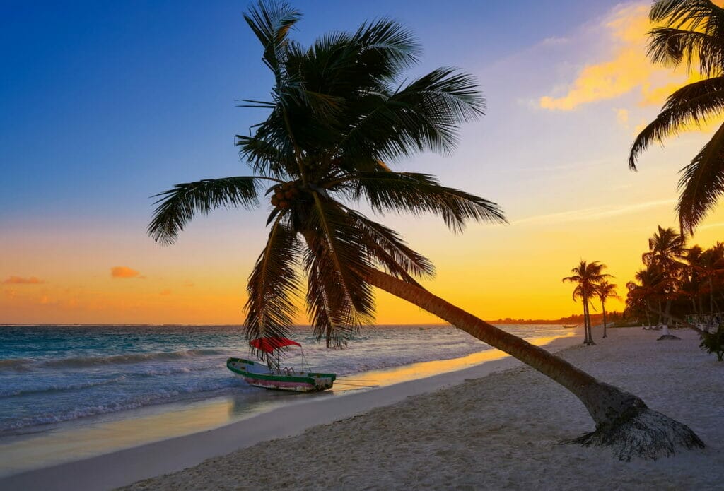 View of the ocean in Tulum on a sunset.