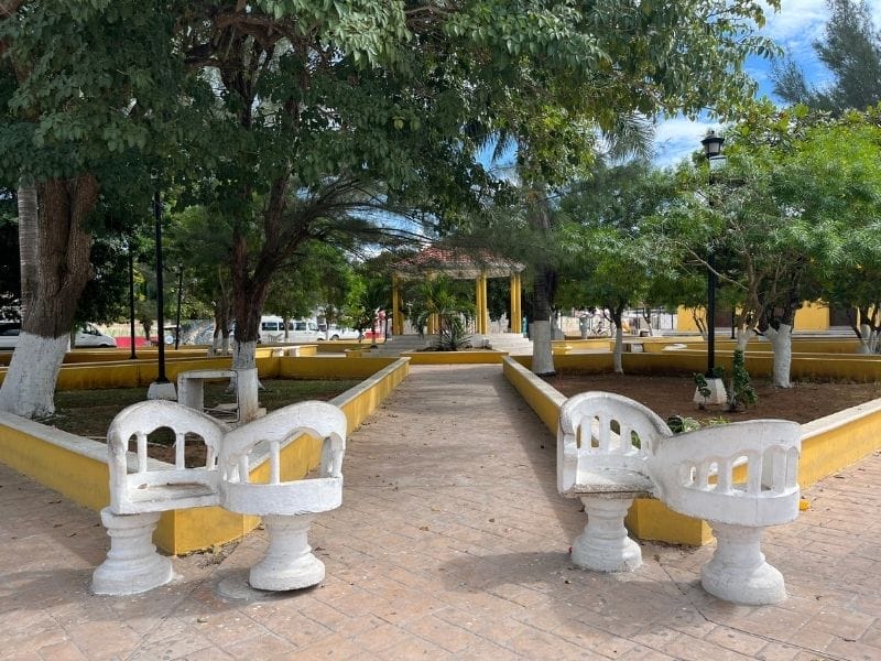 Sisal Plaza